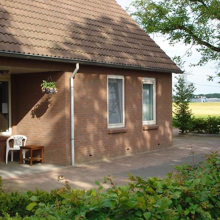 B & B Leudal Haelen Esterno foto